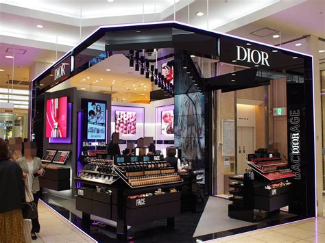 伊勢丹 dior|【DIOR】ディオール バックステージ ストゥーディオ 店舗一覧.